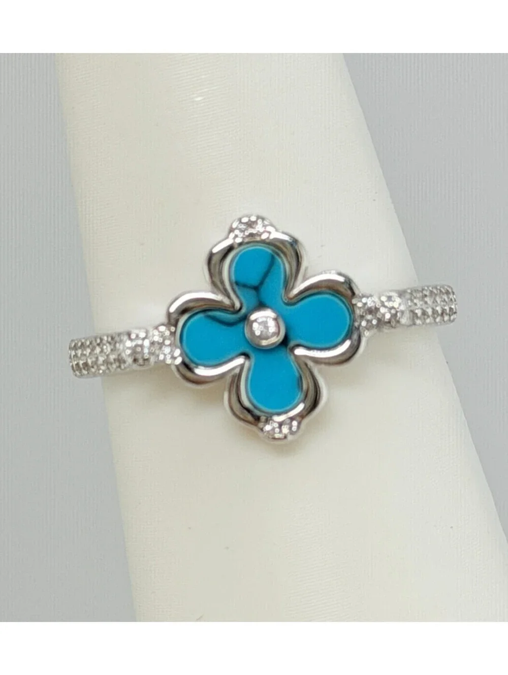 Bomb Party Sterling Club Clover Sz 8 